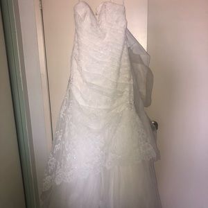 Wedding dress